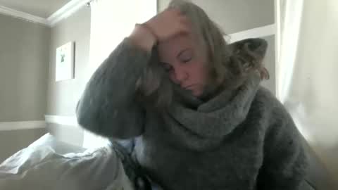 Snapshot of madisonfelicia chatting on 01/16/26, 05:17 Madison online show from 01/16/26, 05:17