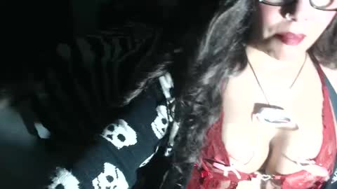 Snapshot of madisonjayde77 chatting on 12/03/24, 02:25 MadisonJayde online show from 12/03/24, 02:25