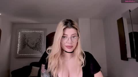 Madison Kane online show from 11/29/25, 11:13