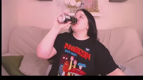 Snapshot of madisonmongomery chatting on 01/09/25, 09:16 madisonmongomery online show from 01/09/25, 09:16