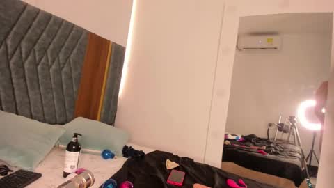 Madisson online show from 01/26/25, 06:16