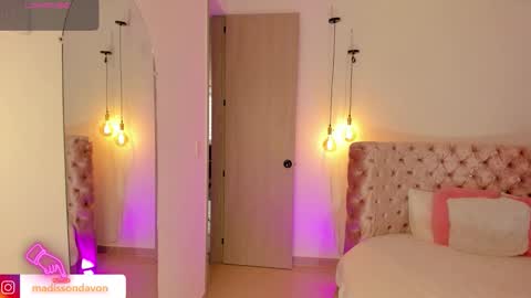 Snapshot of madisson_davon chatting on 02/22/26, 09:24 Madisson Davon online show from 02/22/26, 09:24