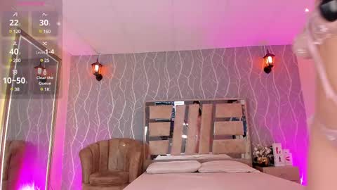    online show from 02/19/25, 12:33