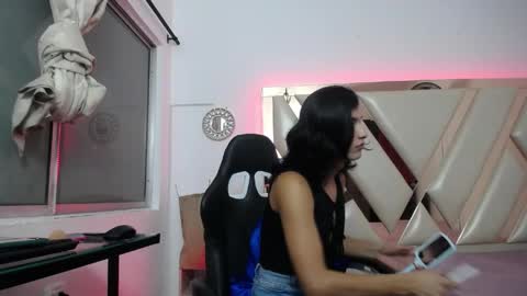 madisson_jones18 online show from 04/01/26, 12:06