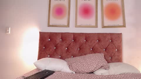    online show from 11/09/25, 07:12