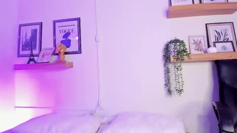    online show from 05/11/26, 07:00