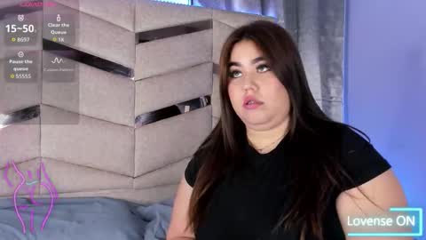 Snapshot of madissonlee__ chatting on 01/13/26, 10:37 madissonlee__ online show from 01/13/26, 10:37