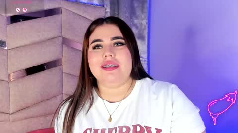 Snapshot of madissonlee__ chatting on 02/03/26, 10:37 madissonlee__ online show from 02/03/26, 10:37