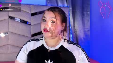 Snapshot of madissonlee__ chatting on 04/23/26, 10:12 madissonlee__ online show from 04/23/26, 10:12