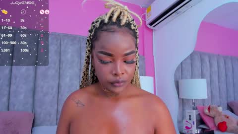 Madisson Lopez online show from 01/01/25, 11:18