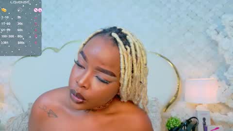 Madisson Lopez online show from 11/20/25, 10:42