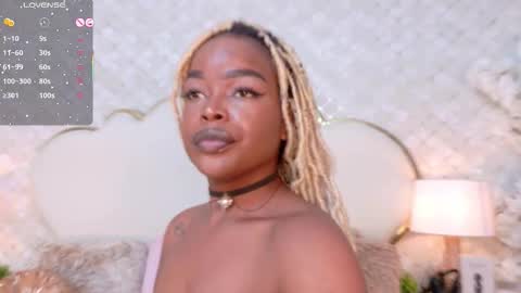 Madisson Lopez online show from 11/27/25, 10:34