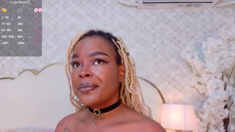 Madisson Lopez online show from 11/28/25, 10:01