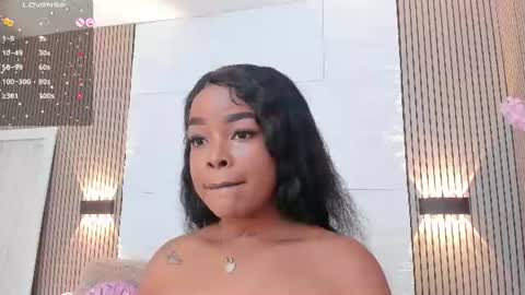 Madisson Lopez online show from 06/11/26, 08:29