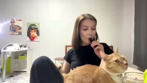 Snapshot of madlynarms chatting on 03/27/26, 02:06 Mary online show from 03/27/26, 02:06