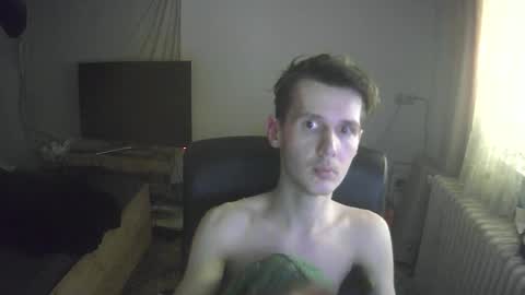 Snapshot of madnessss1215 chatting on 03/16/26, 02:10 madnessss1215 online show from 03/16/26, 02:10