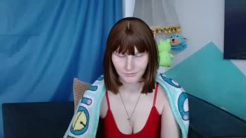 Elizabeth online show from 09/29/25, 01:44