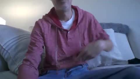 Snapshot of madryan77 chatting on 12/21/25, 07:32 madryan77 online show from 12/21/25, 07:32