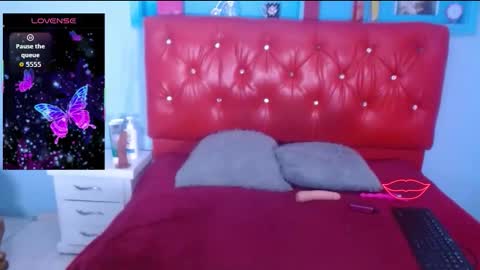 madyfox online show from 09/18/25, 02:19