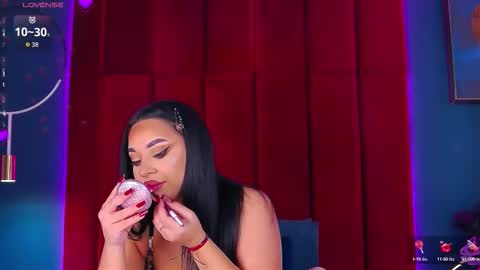 MadyLuxx online show from 10/04/25, 07:34