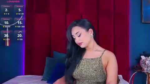 MadyLuxx online show from 06/12/26, 06:51