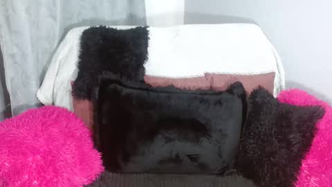 Snapshot of madysonthaylor chatting on 11/11/25, 07:08 Mady online show from 11/11/25, 07:08