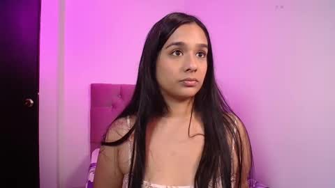 mae and nathan online show from 11/25/25, 05:46