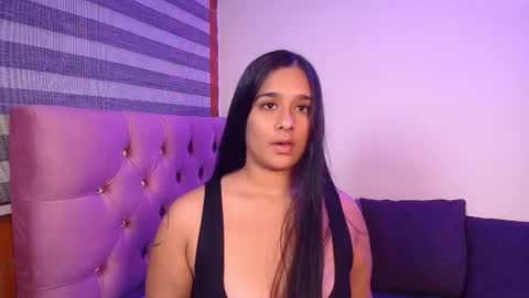 Snapshot of maeena chatting on 03/29/26, 12:10 maeena online show from 03/29/26, 12:10