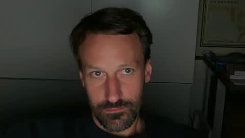 Snapshot of maenu_69 chatting on 09/11/25, 09:59 maenu_69 online show from 09/11/25, 09:59