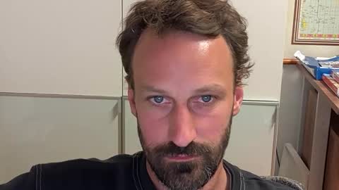 Snapshot of maenu_69 chatting on 09/18/25, 09:28 maenu_69 online show from 09/18/25, 09:28