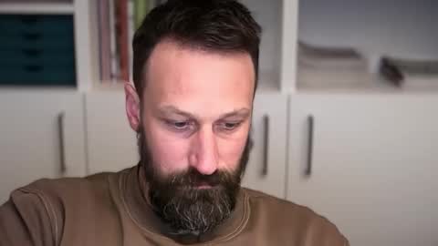 Snapshot of maenu_69 chatting on 03/02/26, 09:32 maenu_69 online show from 03/02/26, 09:32