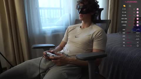 Snapshot of maestro3369 chatting on 09/30/25, 01:27 Mike XMaestro 3369 online show from 09/30/25, 01:27