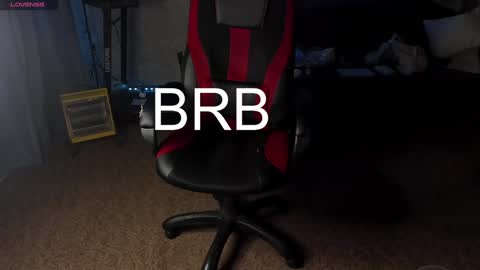 Maevee online show from 12/23/24, 09:16