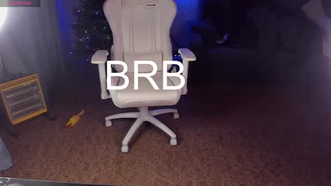 Maevee online show from 12/29/24, 09:28