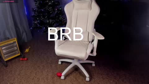 Maevee online show from 01/03/25, 09:15