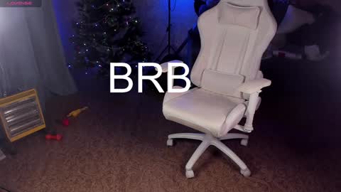 Maevee online show from 01/08/25, 10:26