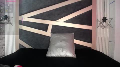 maevekuro online show from 09/29/25, 03:11