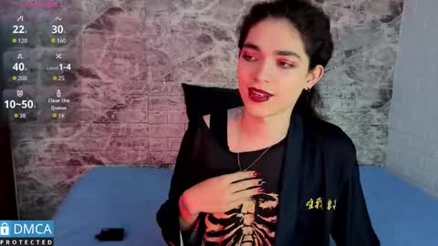 maevekuro online show from 12/15/25, 03:22