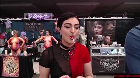 Snapshot of maevemads chatting on 02/01/25, 10:34 Meaves online show from 02/01/25, 10:34