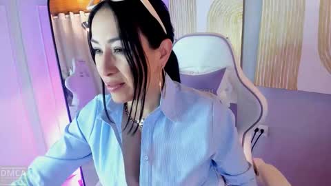 Maria Fernanda online show from 11/15/25, 09:43