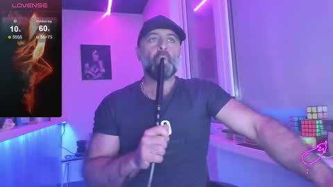 Magabear online show from 10/09/25, 11:19