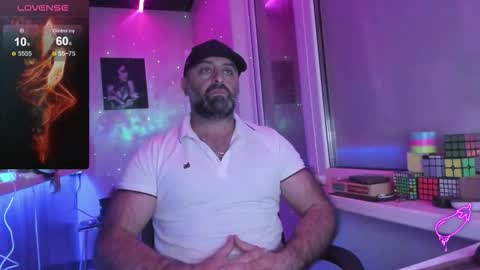 Magabear online show from 10/29/25, 09:27