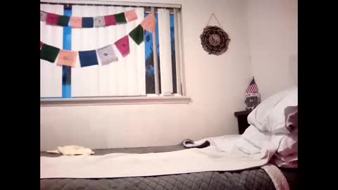 magdalena_805 online show from 12/02/25, 02:23