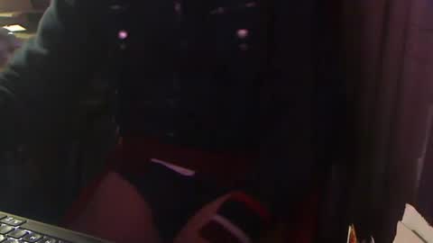 Snapshot of magellano98 chatting on 01/12/25, 03:25 Boy Sexy XXX online show from 01/12/25, 03:25