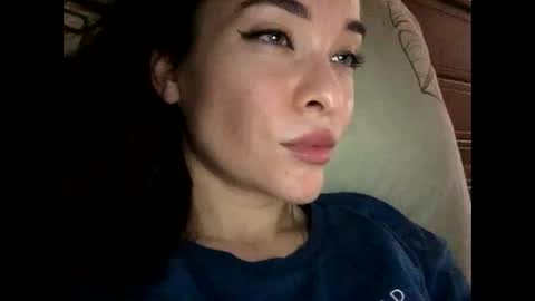 magggg658318 online show from 01/25/25, 12:58