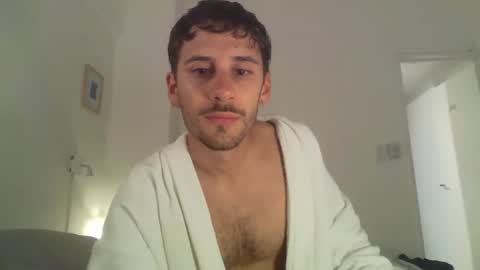 Snapshot of maggicboy29 chatting on 03/27/26, 02:39 maggicboy29 online show from 03/27/26, 02:39