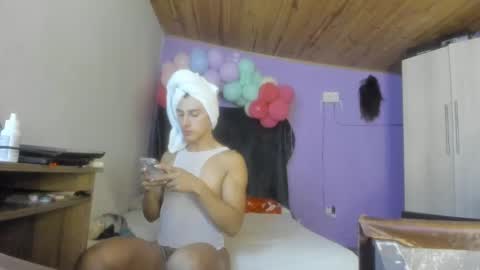 Snapshot of maggie_fit chatting on 02/05/25, 03:02 maggie_fit online show from 02/05/25, 03:02