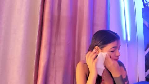 Snapshot of maggie_greene chatting on 09/18/25, 12:40 Maggie online show from 09/18/25, 12:40