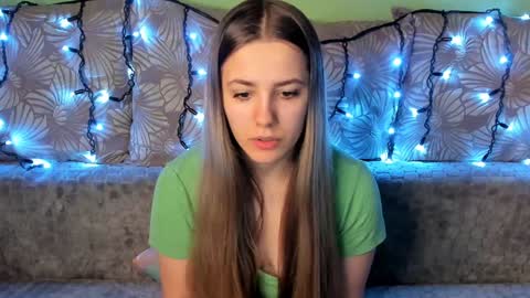 Maggie online show from 12/21/24, 05:25