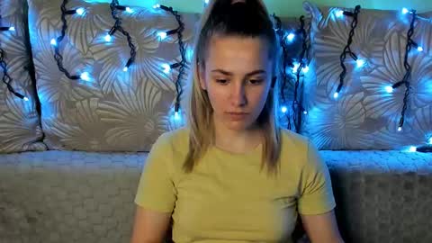 Maggie online show from 01/09/26, 02:58